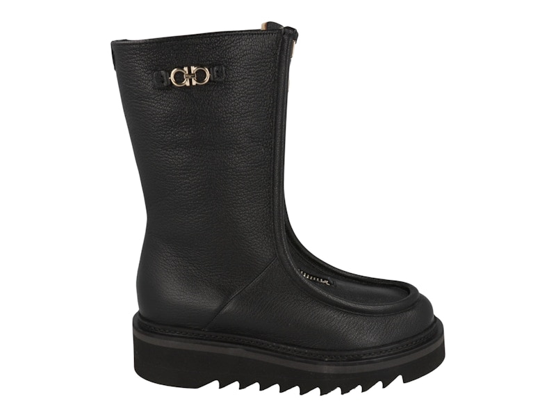 Pre-owned Ferragamo Eurialo F Leather Boots (women's) Sneakers In Black