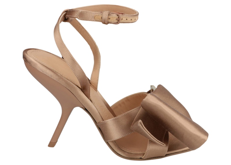 Ferragamo Helena X5 Satin Sandals (Women's) Sneakers in Bone