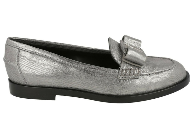 Ferragamo Vivaldo Metallic Loafers (Women's) Sneakers in Grey