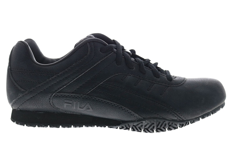 Pre-owned Fila Memory Elleray 5 Slip Resistant Triple (women's) Sneakers In Black