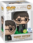 Funko POP! Harry Potter Deluxe Harry Potter with Hogwarts Letters
