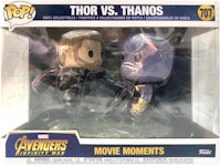Funko Pop! Movie Moments Marvel Avengers Infinity War 698 Captain America  VS. Thanos (Hot Topic Exclusive)