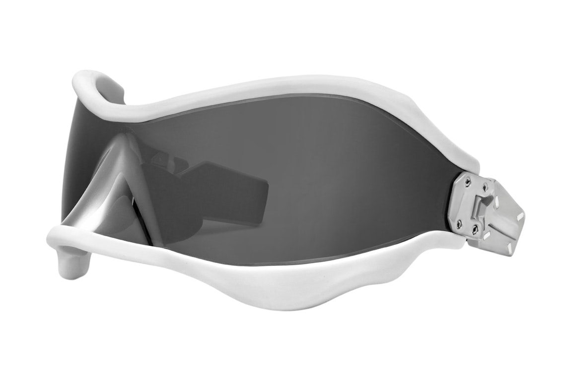 Pre-owned Gentle Monster Maison Margiela Small Mask Sunglasses White/grey (mm101s 02)