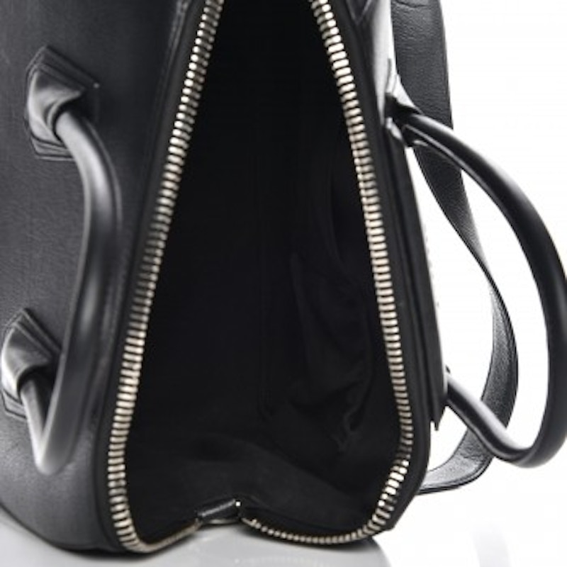 Givenchy Antigona Tote Sugar Goatskin Medium Black