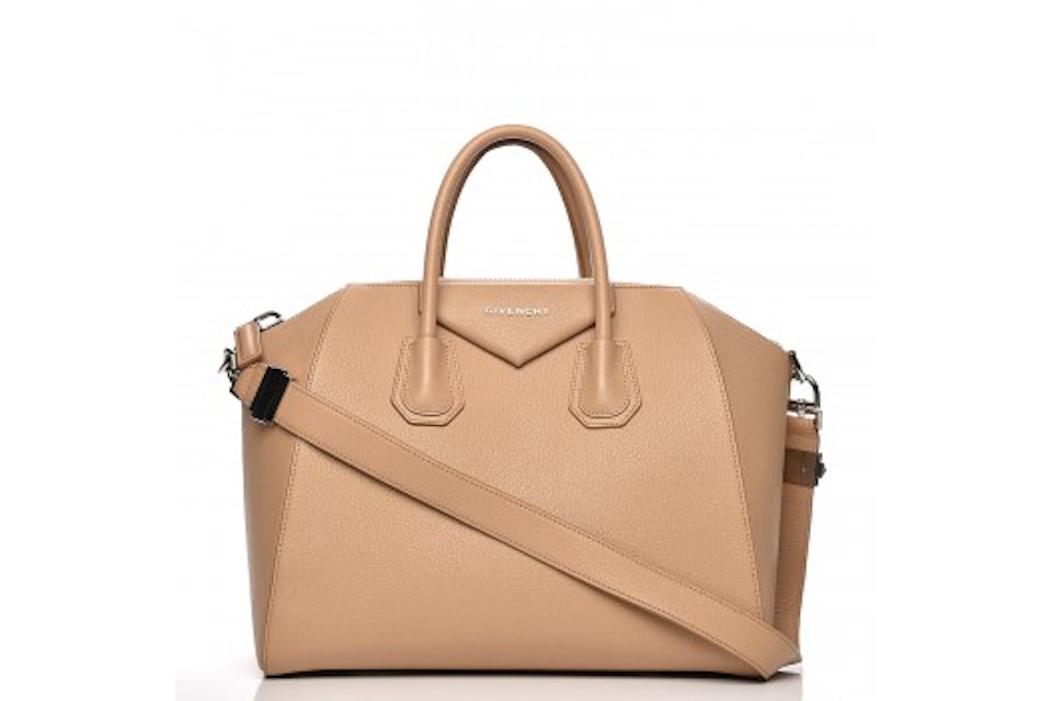 Givenchy 'Antigona Medium' shoulder bag, Women's Bags