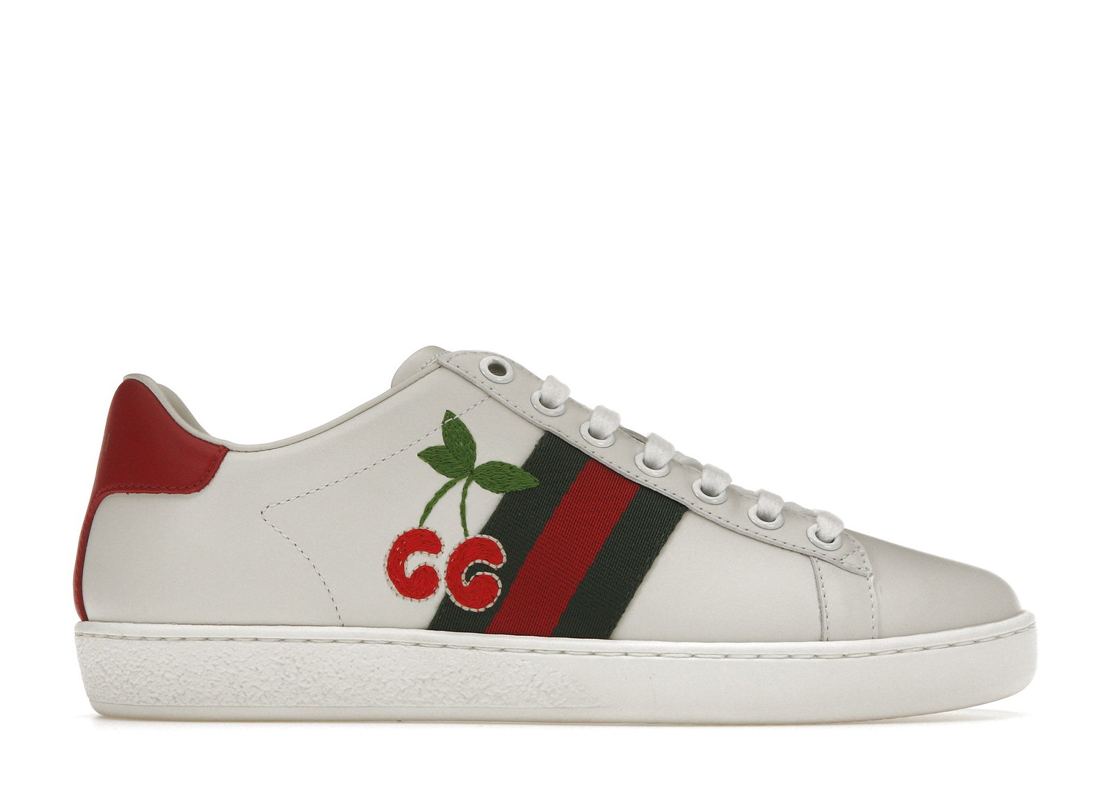 New Gucci designer has big sneakers to fill | Reuters
