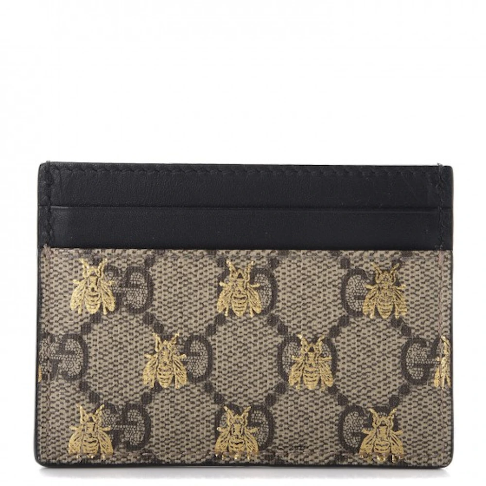 GUCCI: Bestery credit card holder in GG Supreme leather with Bee
