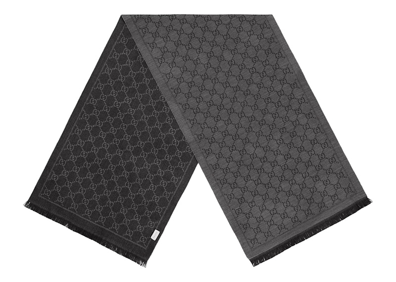 Gucci Gg Jacquard Pattern Knitted Scarf Grey
