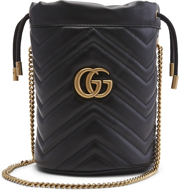 GG Marmont Mini Leather Shoulder Bag in Black - Gucci