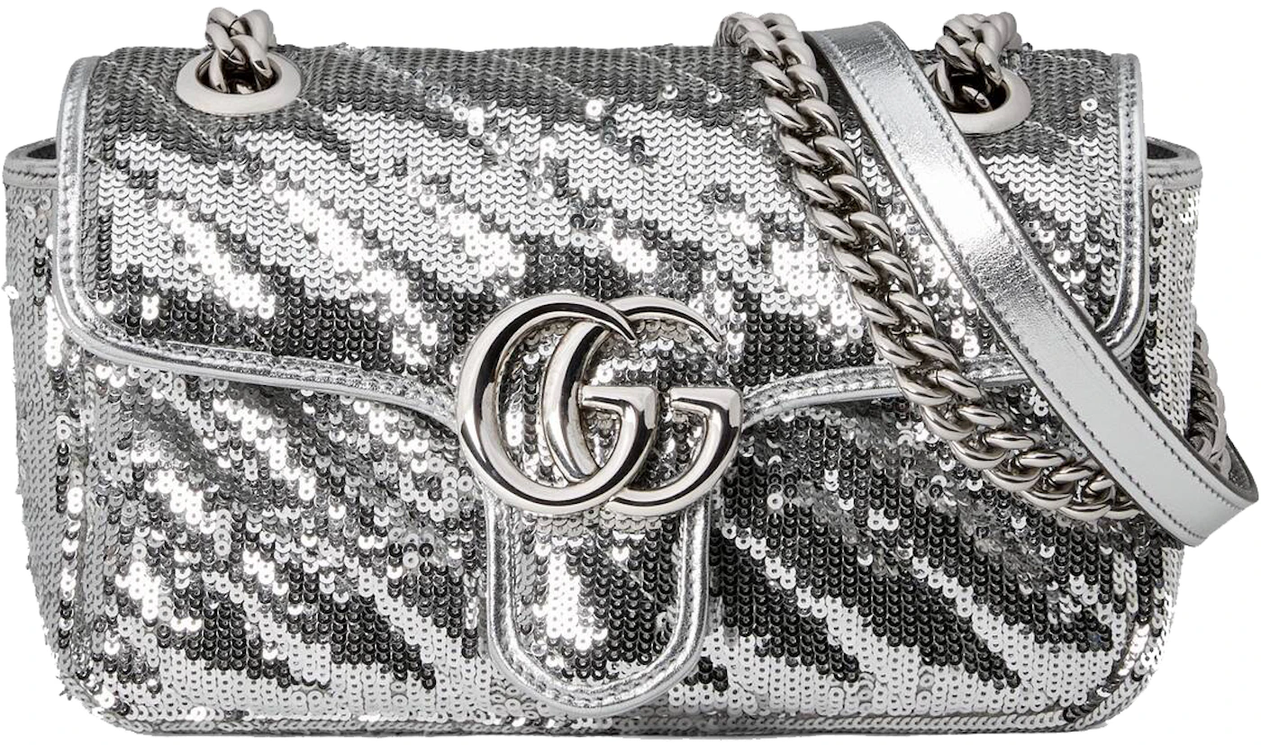 hvordan Mangle Krigsfanger Gucci GG Marmont Mini Sequin Shoulder Bag Silver in Silk with Silver-tone -  US
