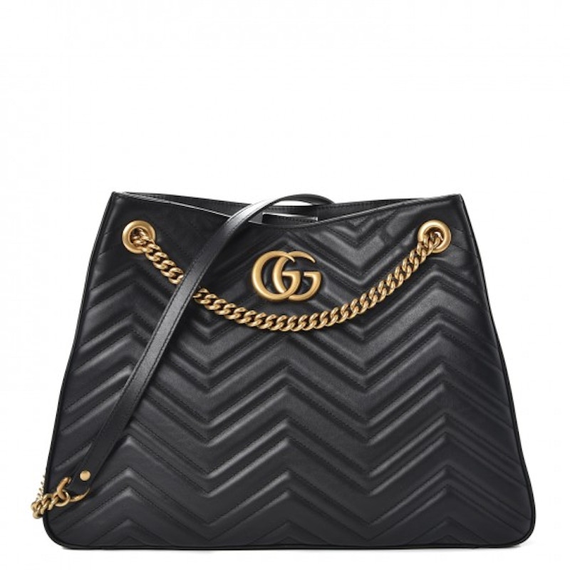 Gucci GG Marmont Matelasse Medium Black in Calfskin with Gold tone