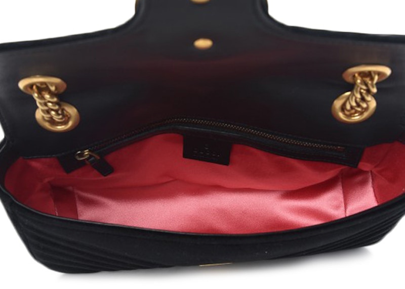 Gucci marmont discount velvet bag black