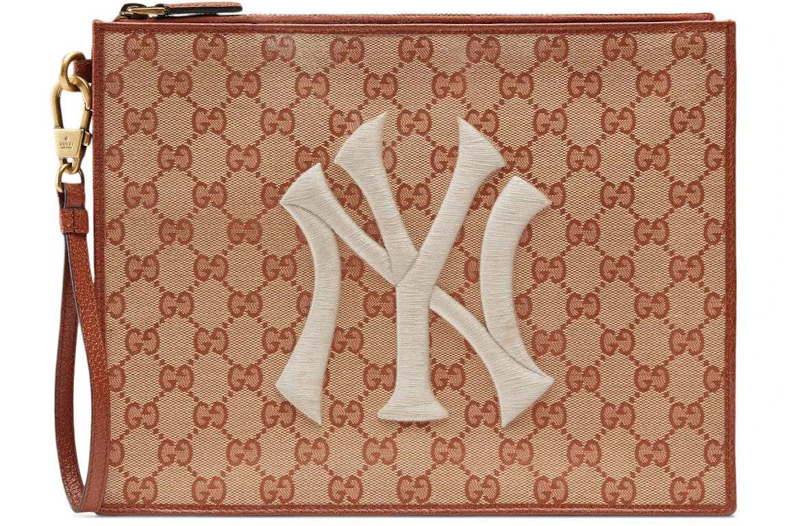 Gucci NY Yankees Patch Pouch GG Beige/Brick Red