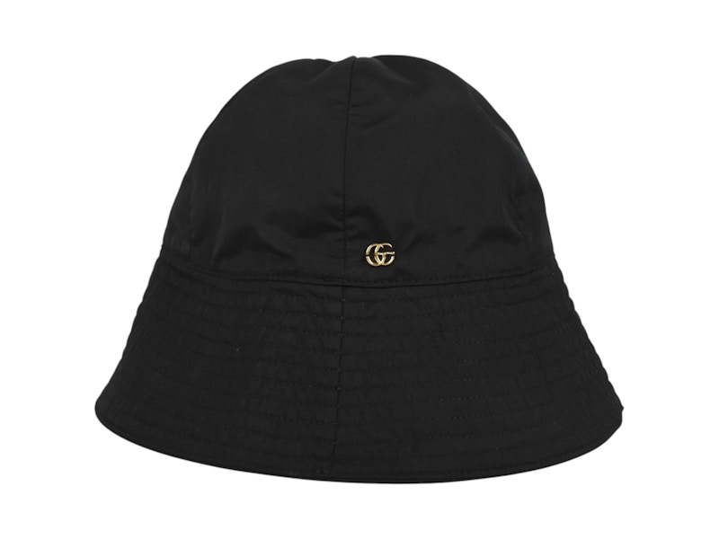 Pre-owned Gucci Nylon Gg Enblem Bucket Hat In Black