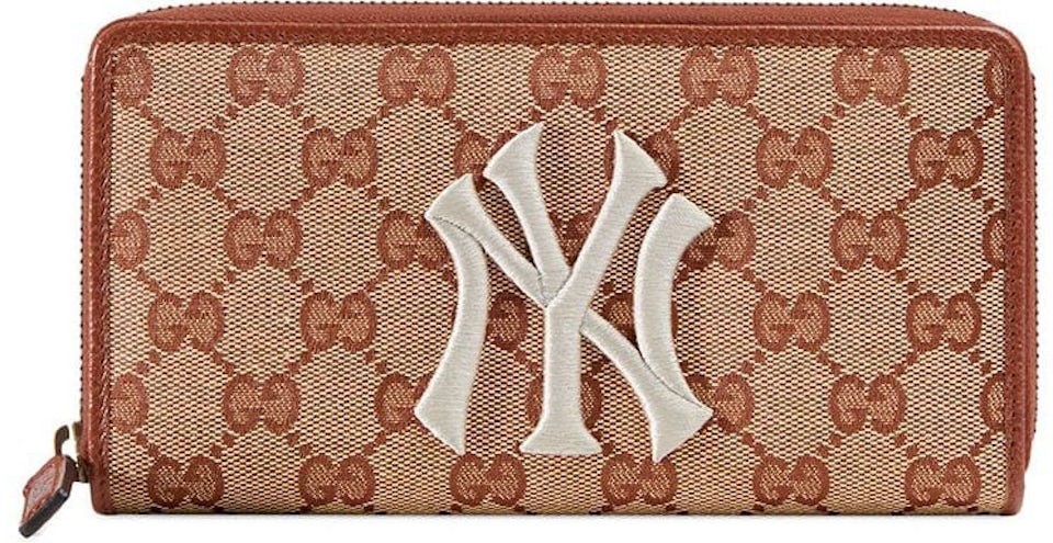 Gucci NY Yankees Zip Around Wallet