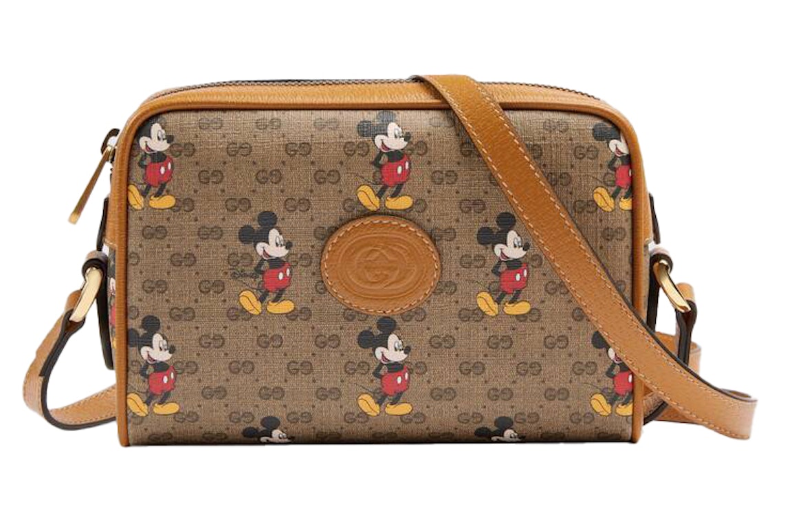 Pre-owned Gucci X Disney Gg Supreme Shoulder Bag Beige