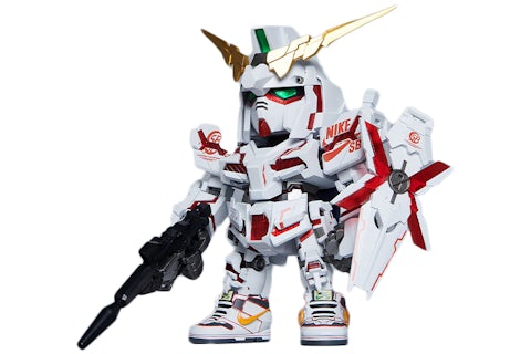 Bandai Gundam x Nike SB Unicorn QMSV RX-0 (Destroy Mode) Action