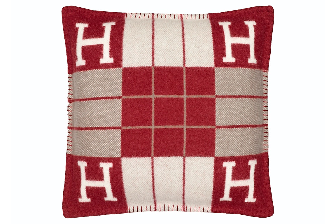 Pre-owned Hermes Avalon Iii Pillow Small Model Ecru Rouge H