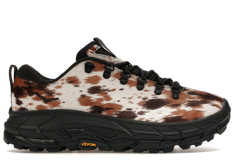 Men's Hoka One One Tor Summit + Sneakers in Pirate/Black