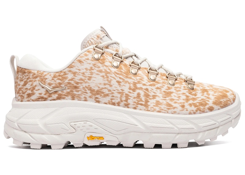 Hoka One One Tor Summit + White Onyx