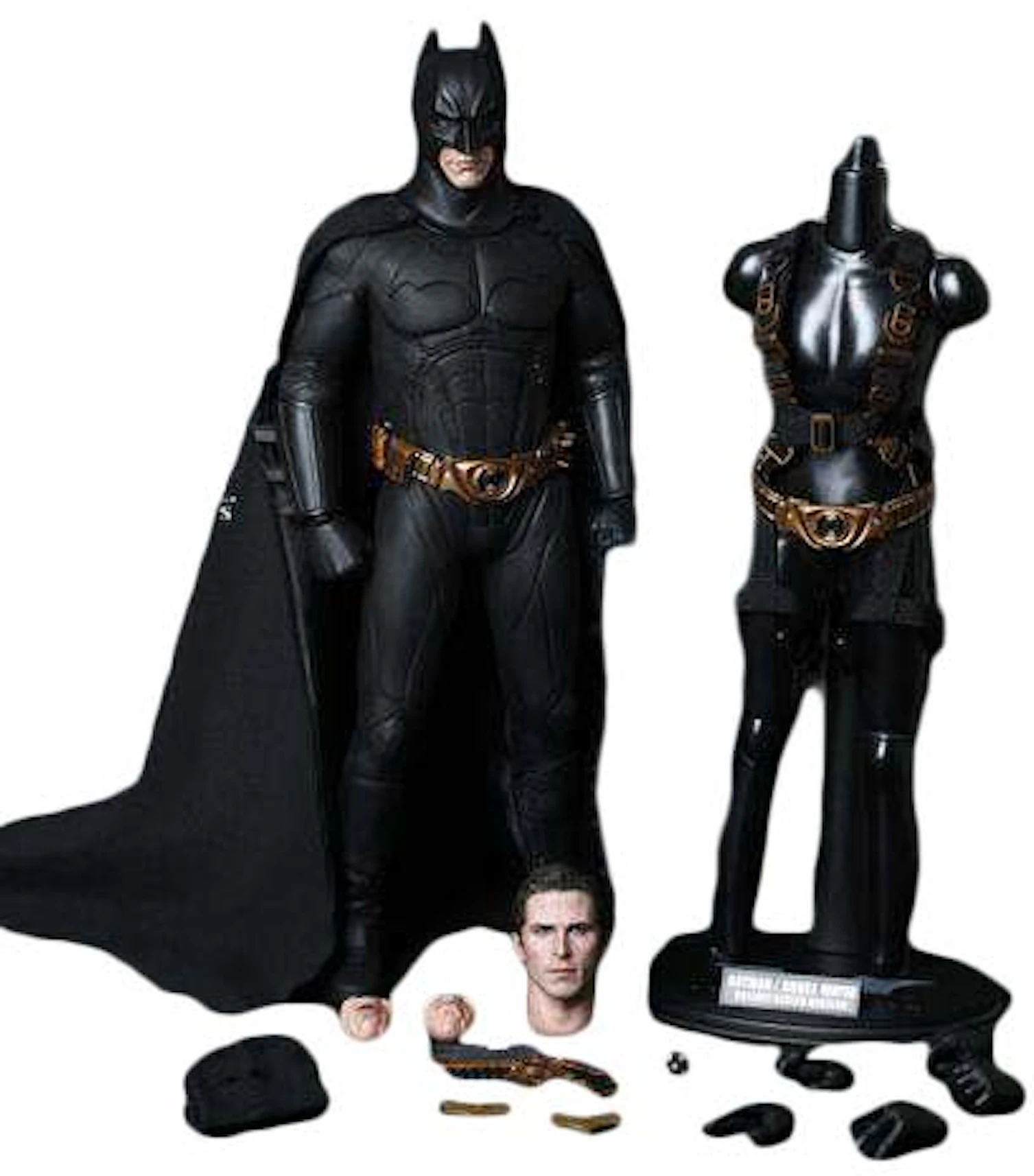 Hot Toys Batman Batman Begins Batman / Bruce Wayne Toy Fair 2011 Exclusive  Collectible Figure Set - GB