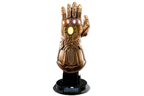 Hot Toys Marvel Avengers Endgame Infinity Gauntlet Endgame Light
