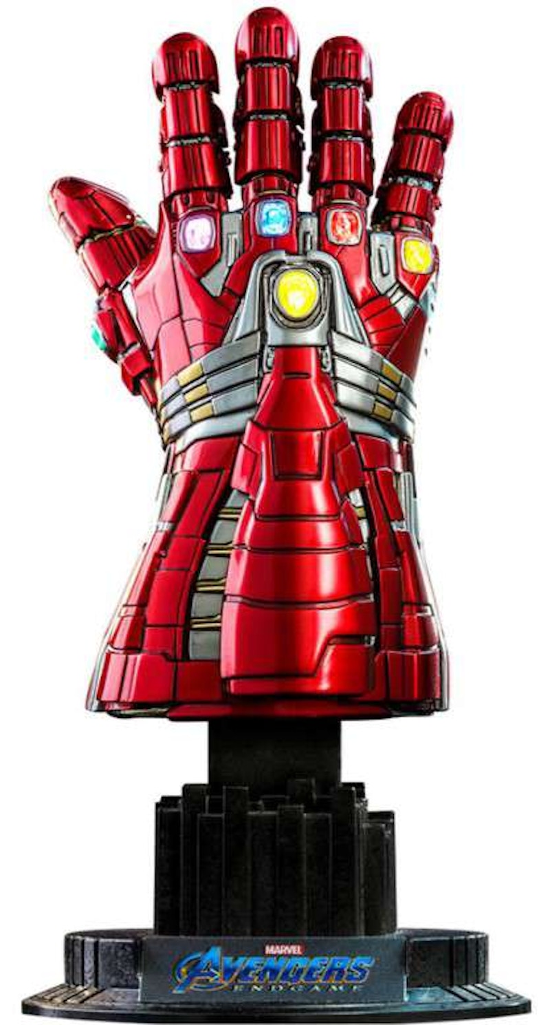 Hot Toys Marvel Avengers Endgame Nano Gauntlet Hulk Version Quarter Scale  Light-Up Replica Statue