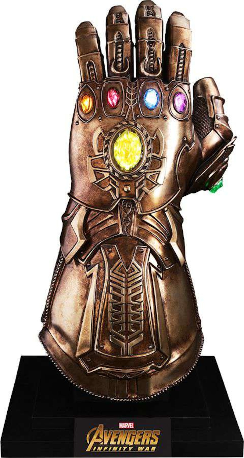 Hot toy 2024 infinity gauntlet