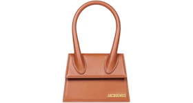 Jacquemus Le Chiquito Moyen Signature Handbag Light Brown