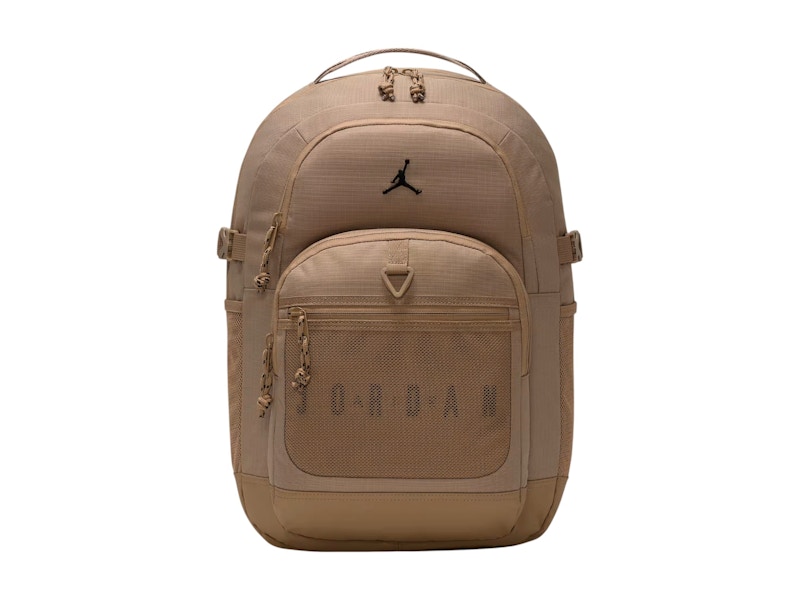 Pre-owned Jordan Men's Blacktop 25l Backpack In Desert Camo In Brown