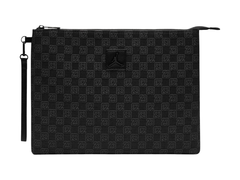 Pre-owned Jordan Monogram Pouch 0.98l Pouch In Black