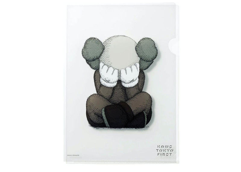 KAWS TOKYO FIRST 未開封 Medicom Presents KAWS TOKYO FIRST - The Toy Chronicle