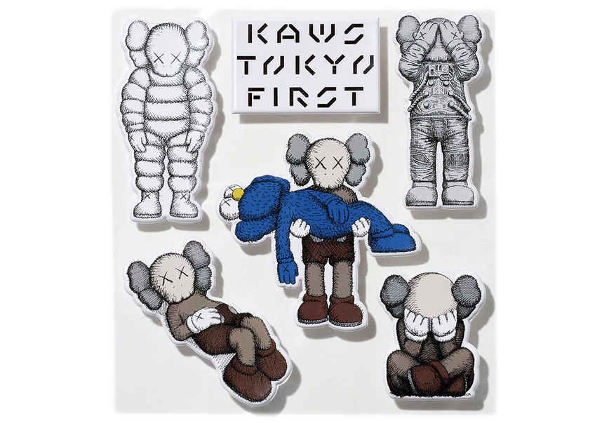 高品質新作KAWS x Pake® Set KAWS TOKYO FRIST限定カラー キャラクターグッズ