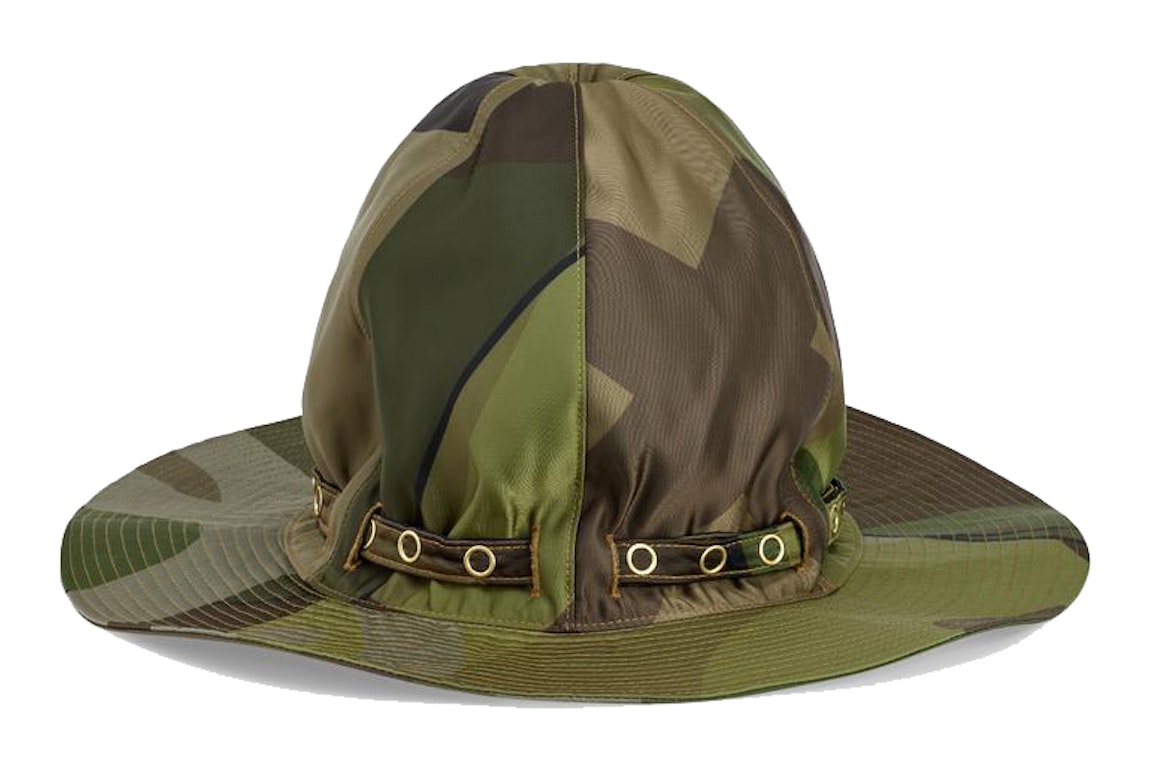 Pre-owned Kaws X Sacai Mountain Metro Hat Camouflage