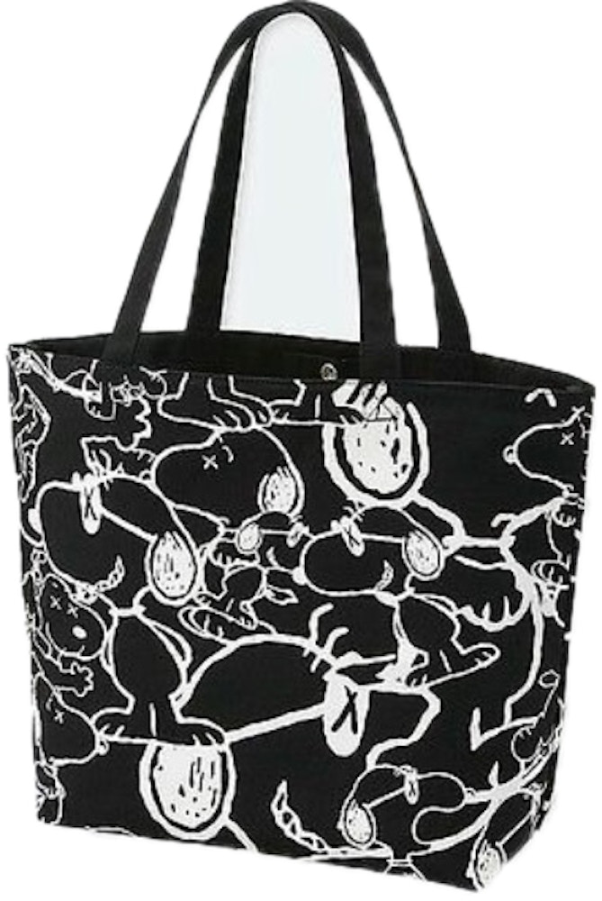 Kaws X Uniqlo X Peanuts Snoopy Pattern Tote Bag Black Ss17