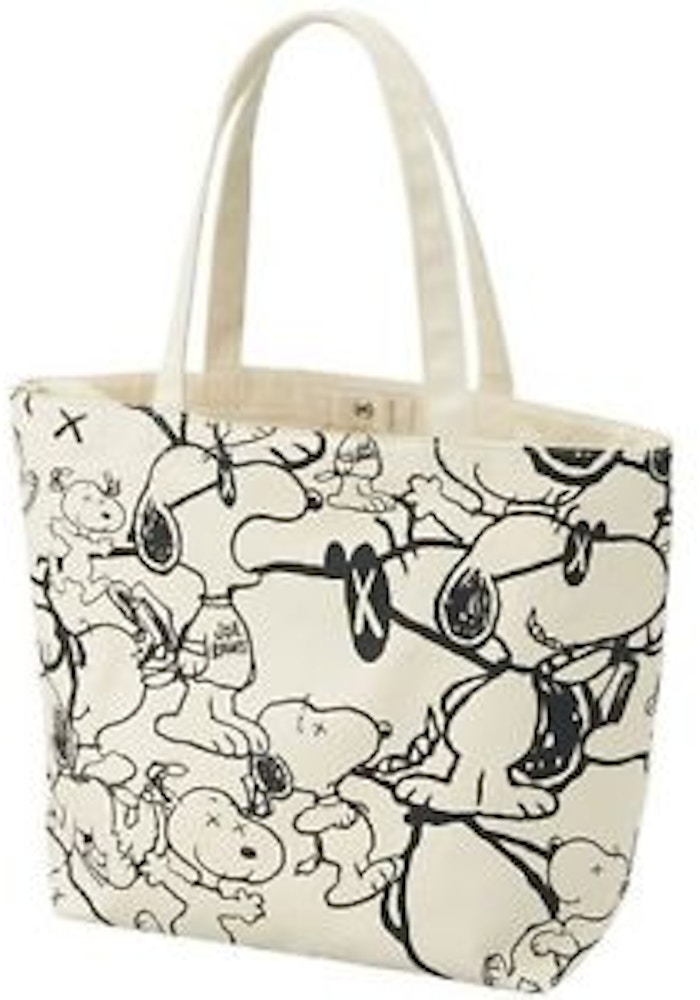 Kaws X Uniqlo X Peanuts Snoopy Pattern Tote Bag Beige Ss17