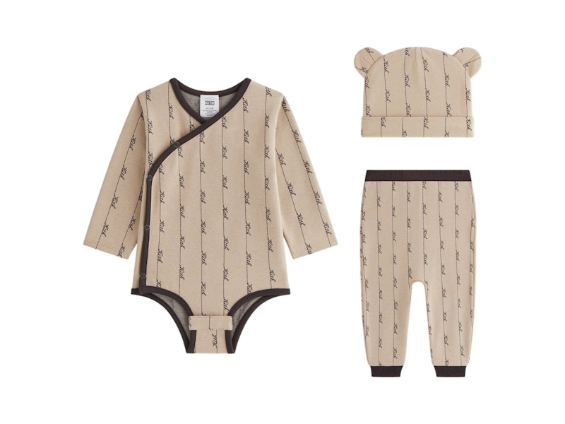 Kith Kithmas Baby Monogram Gift Set Canvas