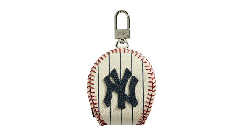 Kith New York Yankees Baseball Pouch Sandrift