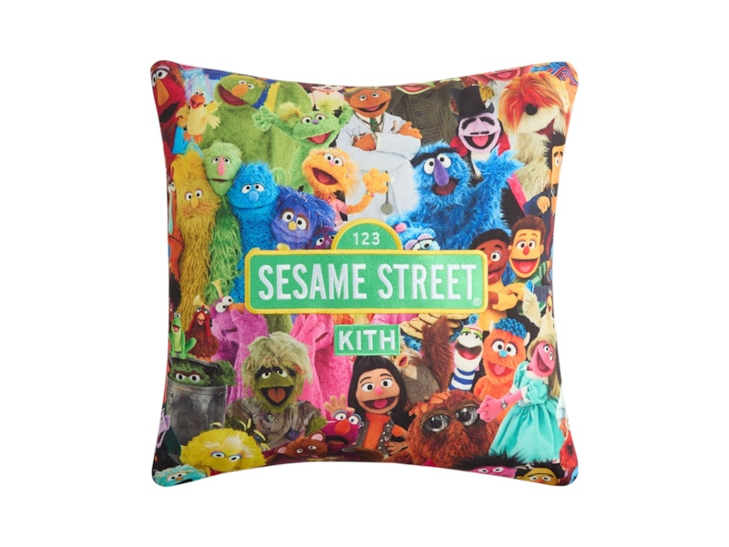 Pre-owned Kith Men's  X Sesame Street Pillow