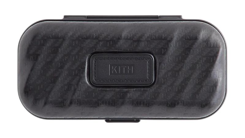 時計 Kith for TUMI Cigar Case Kith for TUMI. Supplementing the collection are 19 Degree Aluminum