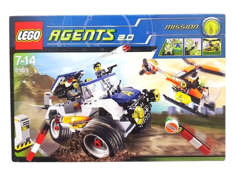 LEGO Agents 4-Wheeling Pursuit Set 8969 - US