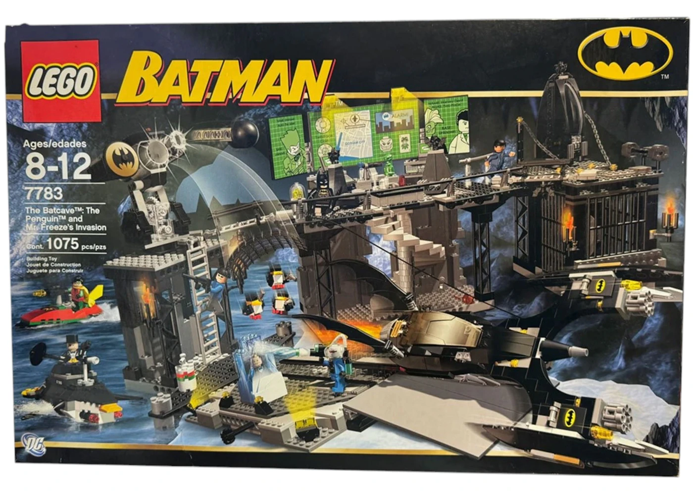 LEGO Batman The Batcave: The Penguin and Freeze's Invasion Set