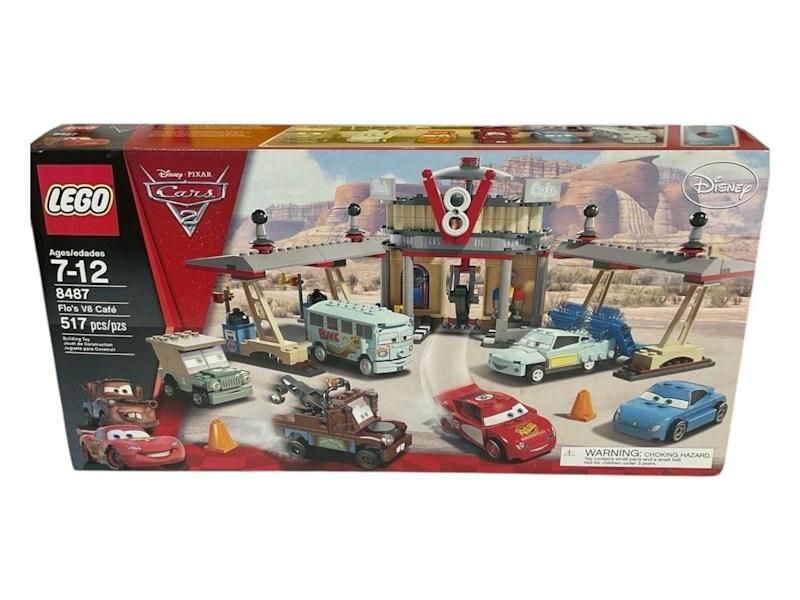 LEGO Cars Flo's V8 Cafe Set 8487