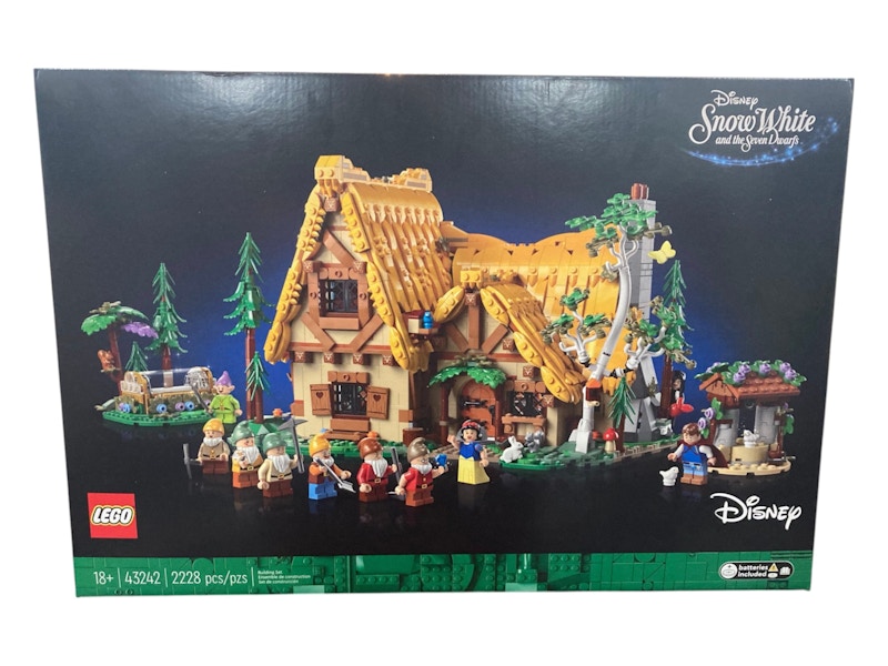 LEGO Disney Snow White and the Seven Dwarfs' Cottage Set 43242 US
