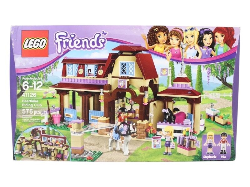 LEGO Friends Set Circolo di Equitazione di Heartlake 41126