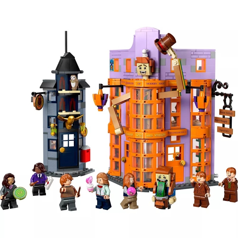 LEGO Harry Potter Diagon Alley Weasleys' Wizard Wheezes Set 76422 US