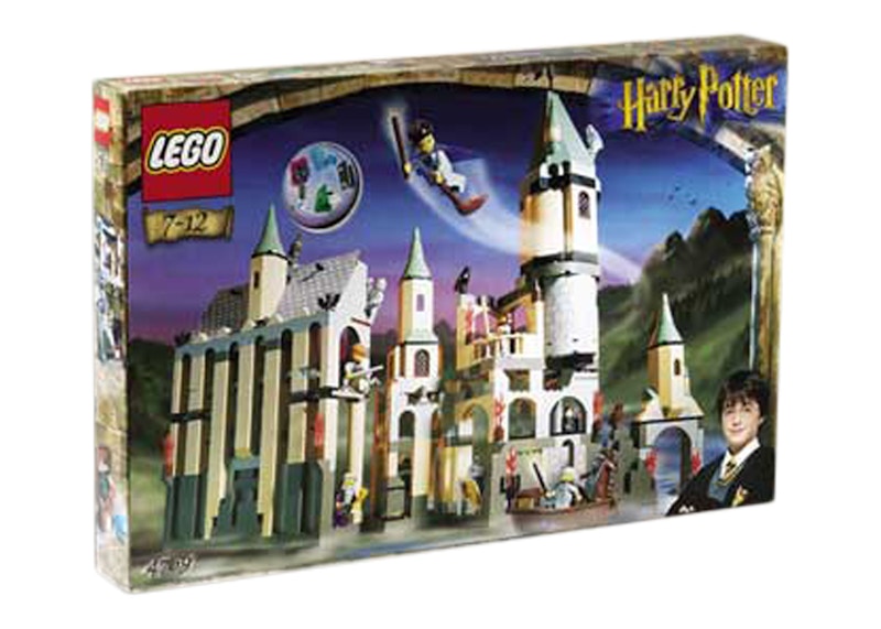 LEGO Harry Potter Hogwarts Castle Set 4709 US