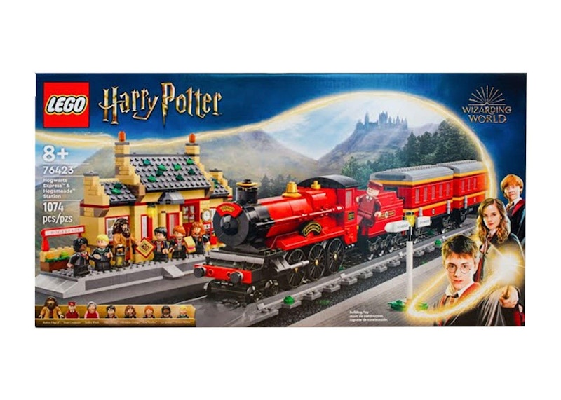 LEGO Harry Potter Hogwarts Express Train Set with Hogsmeade