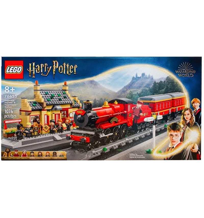 LEGO Harry Potter Hogwarts Express Train Set with Hogsmeade