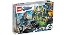 LEGO Marvel Avengers Speeder Bike Attack Set 76142